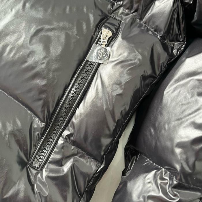 Moncler FW22 Down Jacket Men's Star Diamond Black