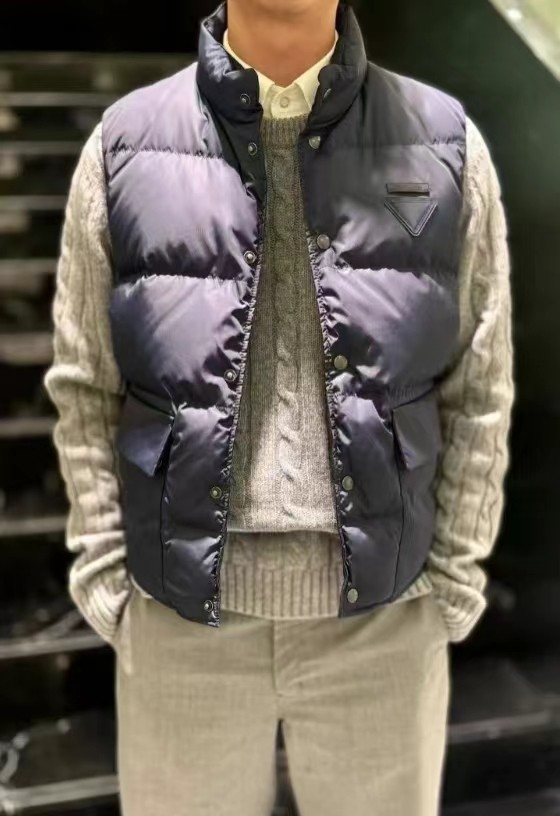 Clothes Prada 20251106