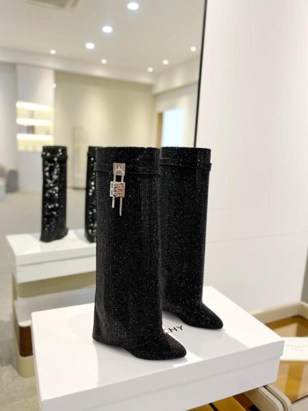 Givenchy Shark Lock Knee high Boots 3.5cm Women's Black