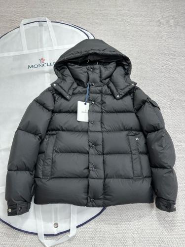 Moncler Logo Patch Zip-Up Padded Coat