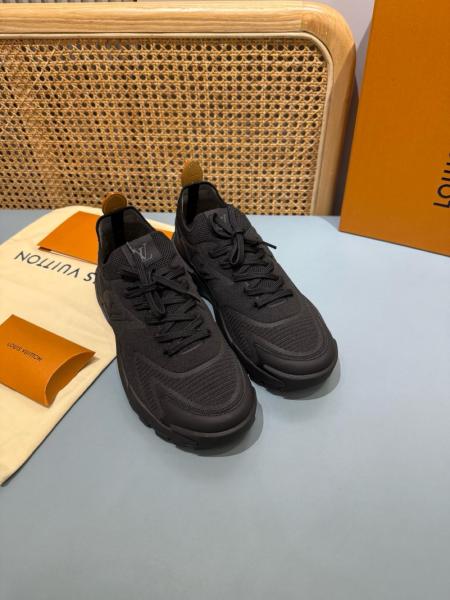 Louis Vuitton LV Runner Tatic Black