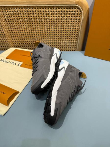 Louis Vuitton LV Runner Tatic Grey