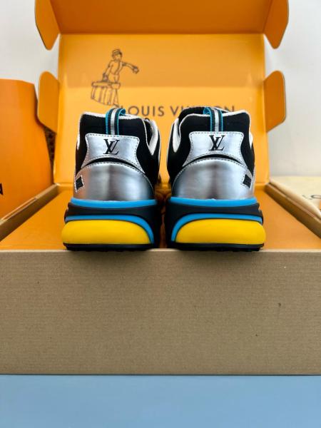 Louis Vuitton Runner Tatic Silver