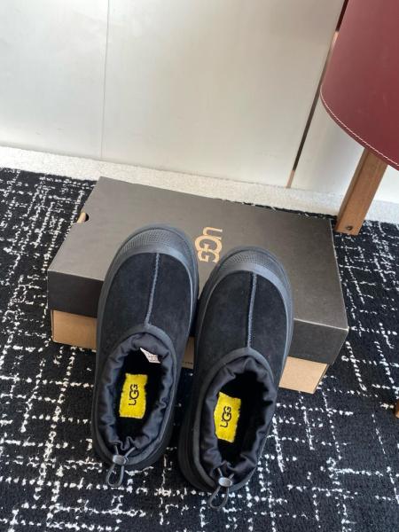 UGG Tasman Weather Hybrid Slipper 'Black'