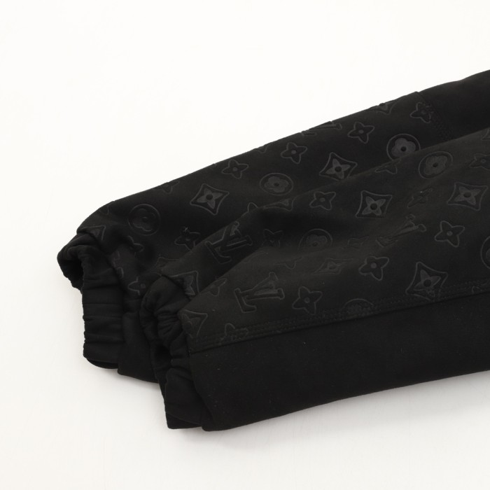 Clothes  LOUIS VUITTON 20251118