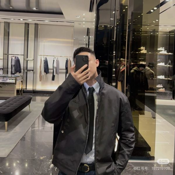 Clothes GUCCI 20251118