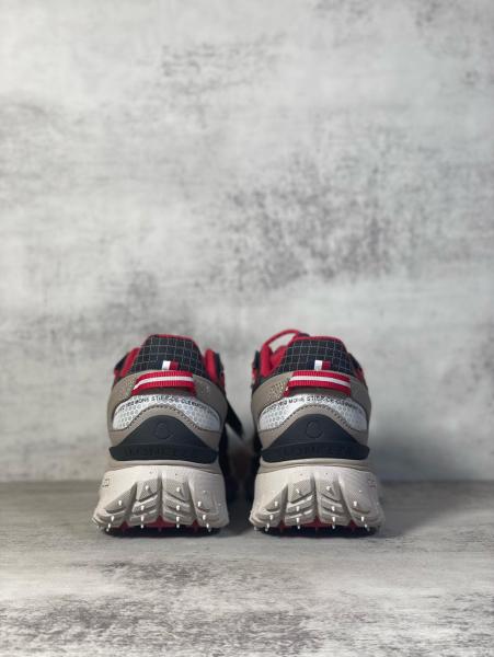 Moncler Trailgrip Gore-Tex Taupe Black