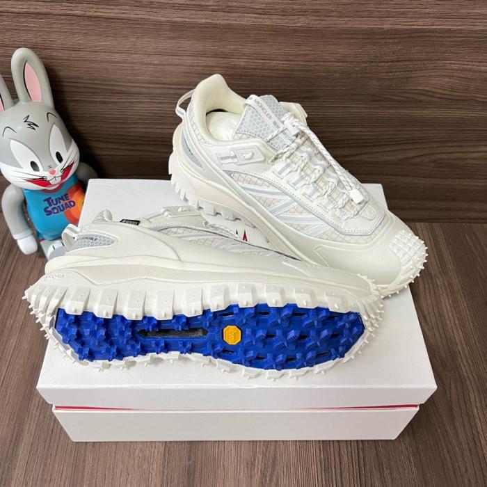 Moncler Trailgrip Gore-Tex Low White