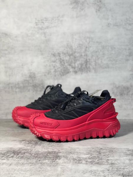 Moncler Trailgrip Gore-Tex Black Red