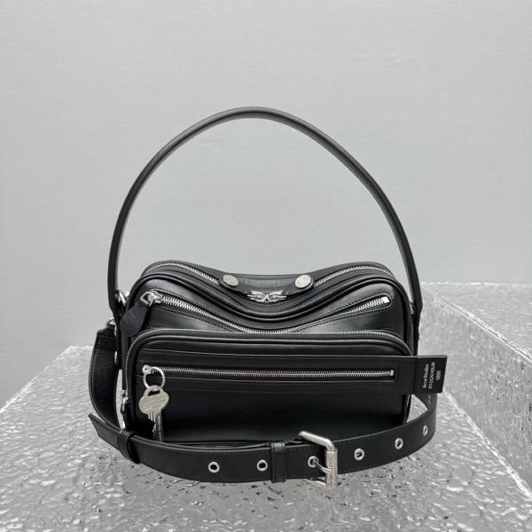 Acne Studios Calfskin One Shoulder Handbag Small Women's Black C10240-900 size 26*7*16 cm