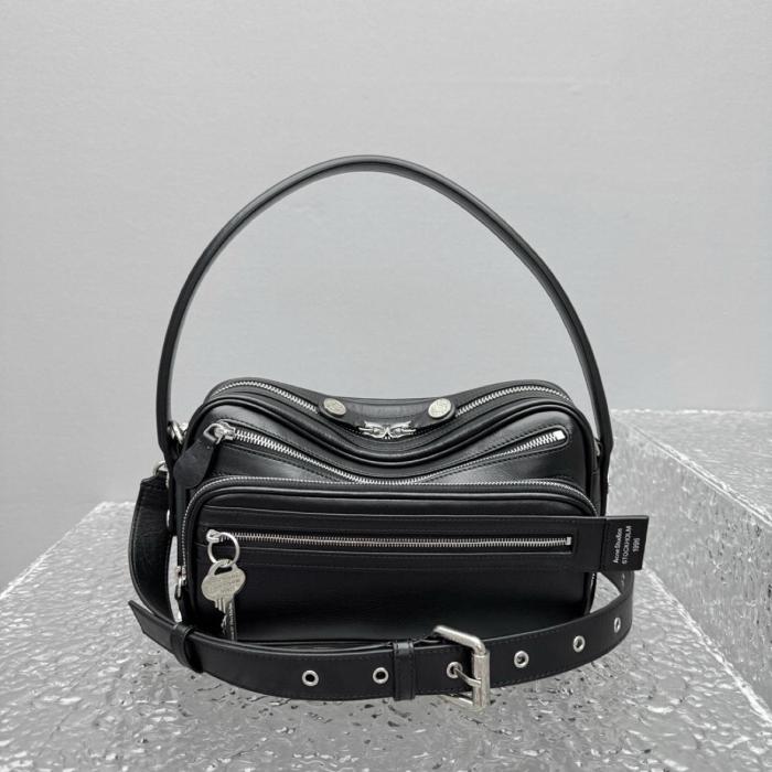 Acne Studios Calfskin One Shoulder Handbag Small Women's Black C10240-900 size 26*7*16 cm