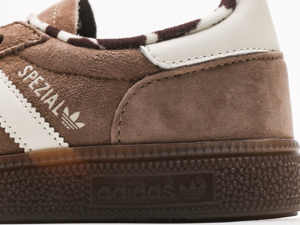 adidas Handball Spezial Chalky Brown Cow Print (Women's)