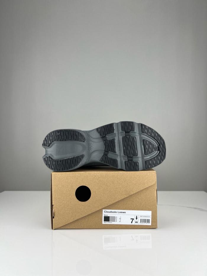 LOEWE On Running, Collaboration Cloudsolo Low top Casual Shoes Black