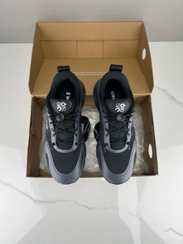 LOEWE On Running, Collaboration Cloudsolo Low top Casual Shoes Black