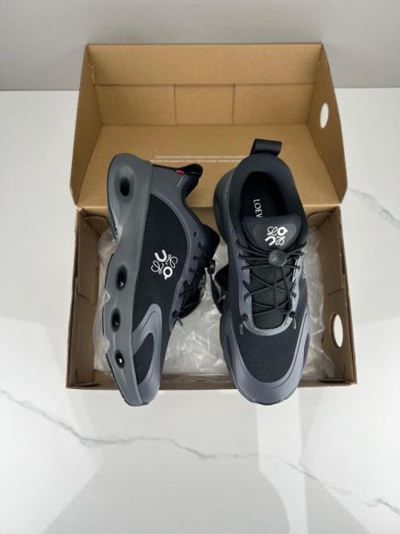 LOEWE On Running, Collaboration Cloudsolo Low top Casual Shoes Black
