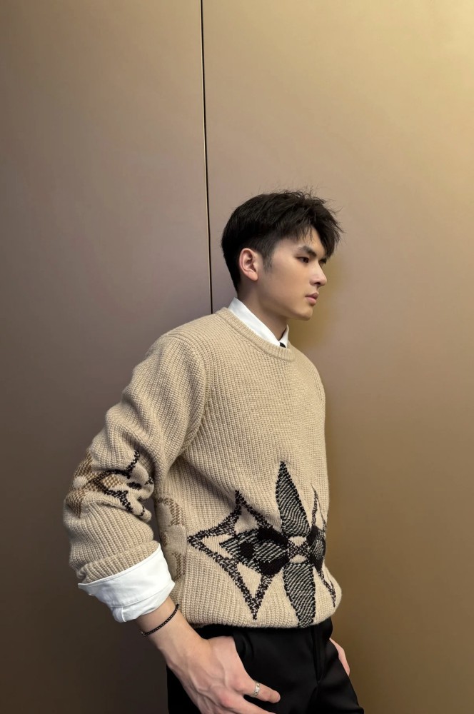 Clothes Louis Vuitton 20251125