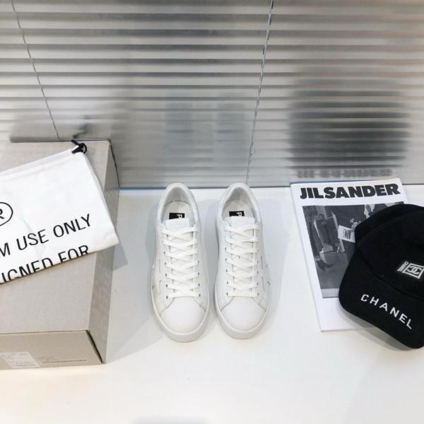 Golden Goose Purestar Stylish Skateboarding Shoes White