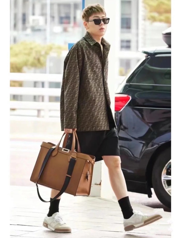 Clothes Fendi 20251126