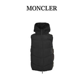 Moncler Guersac Hooded Diagonal Quilted Vest