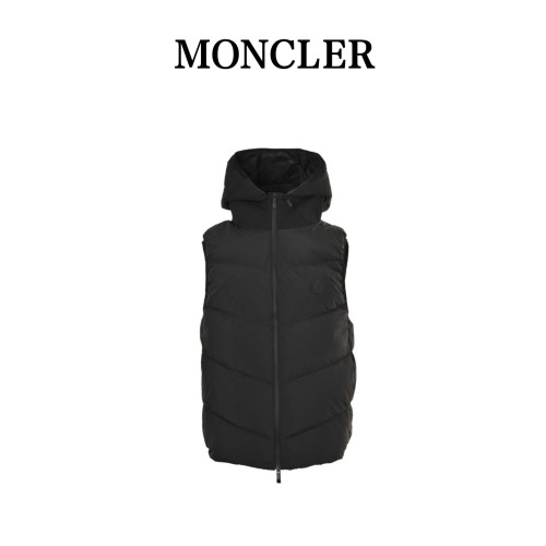 Moncler Guersac Hooded Diagonal Quilted Vest