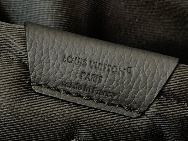  Louis Vuitton Gate Briefcase M15258 size 39.5*4*30 cm