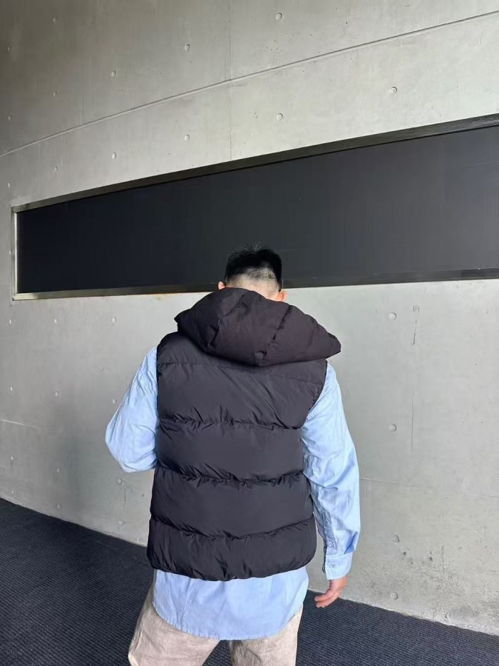 Moncler Guersac Hooded Diagonal Quilted Vest