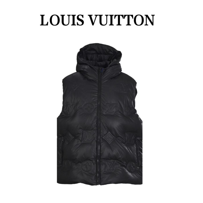  Louis Vuitton Guersac Hooded Diagonal Quilted Vest 