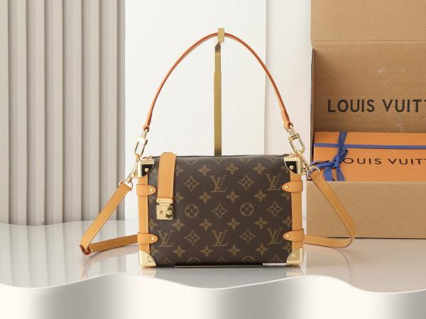 LOUIS VUITTON Side Trunk Handbag M46358 size 23.5*8.5*16 cm