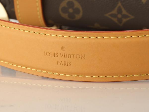LOUIS VUITTON Side Trunk Handbag M46358 size 23.5*8.5*16 cm