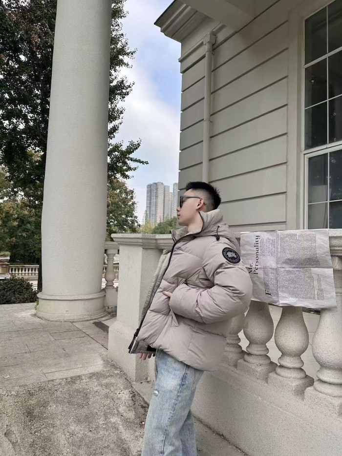 Canada Goose Crofton Hooded Puffer Jacket