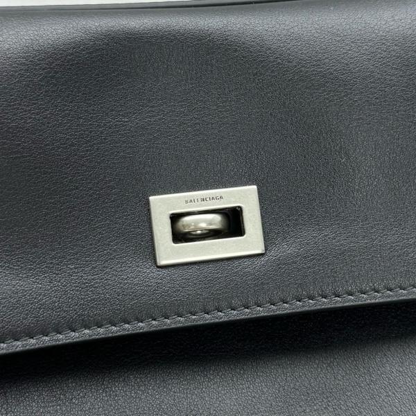 Balenciaga Rodeo Small Top Handle Bag 7897792AA4U1000 size 28.95*9.91*20.06 cm