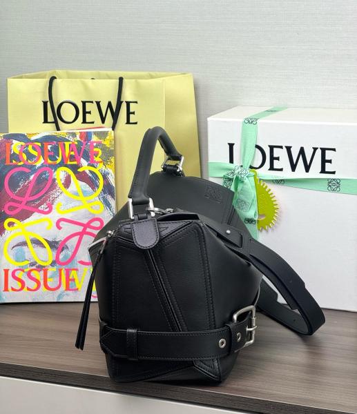 LOEWE Puzzle Calfskin Handbag Large Men's Black B510BP1X01-1100 size 33*14.7*21.5 cm