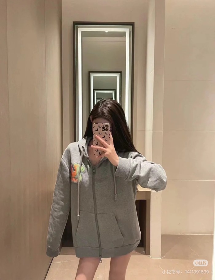 Clothes LouisVuitton 20251205