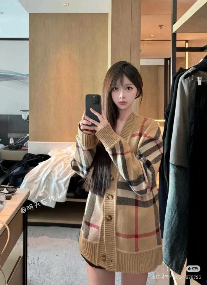 Clothes Burberry 20251205