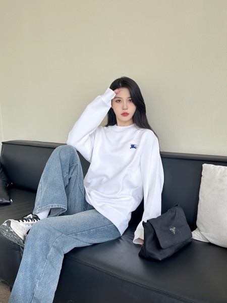 Clothes Burberry 20251205