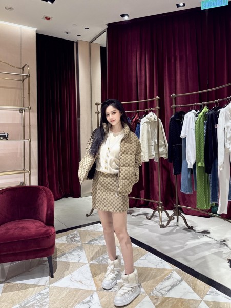 GUCCI Gg Zip Up Bomber Jacket