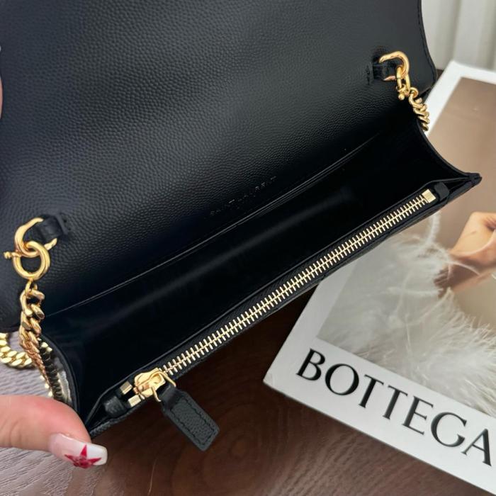 SAINT LAURENT CASSANDRE Sheepskin Handheld Crossbody Bag, Shoulder Bag Small Women's Black 742920-AAA44-1000 size 19*3.5*12.5 cm