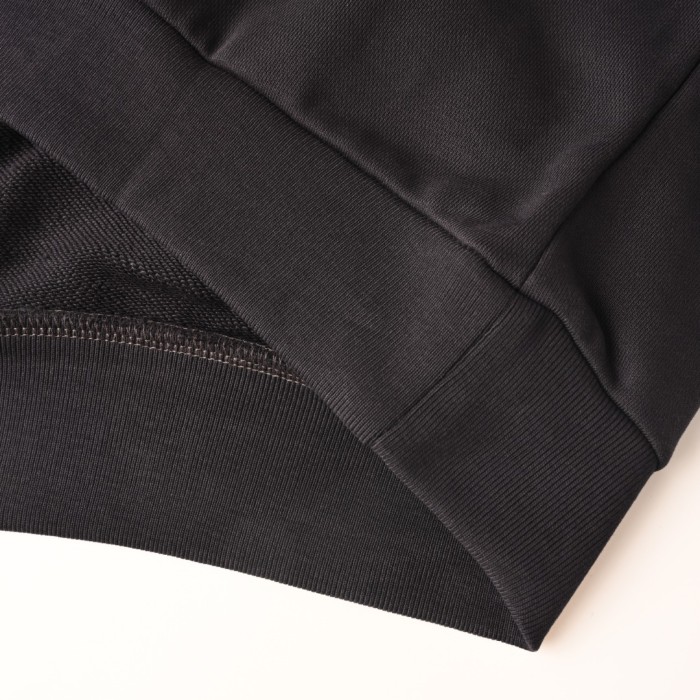 clothes LOUIS VUITTON LV 20251211