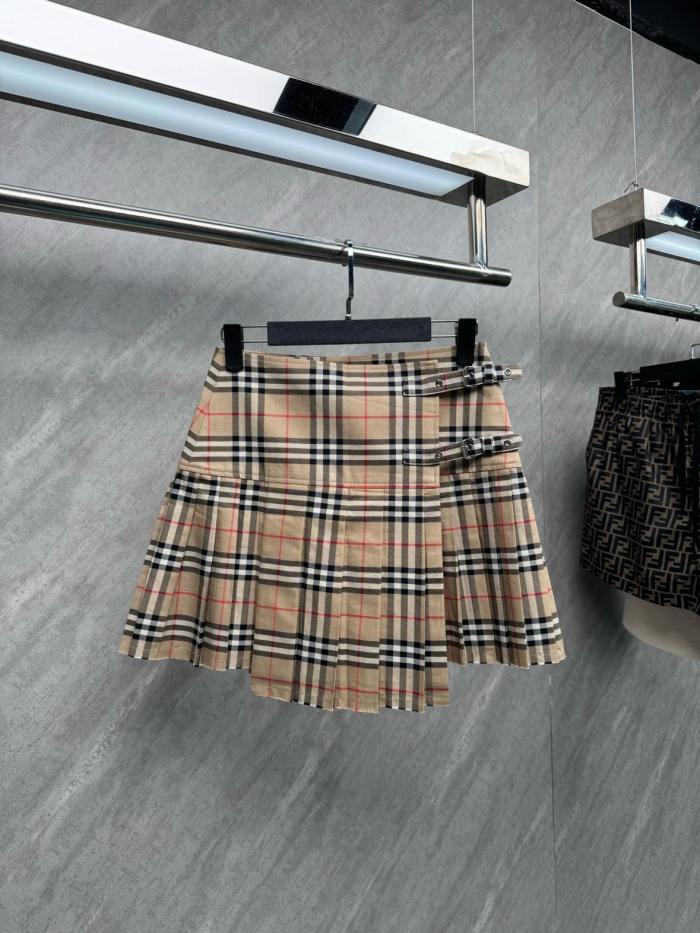 Burberry Vintage Check Kilt Skirt
