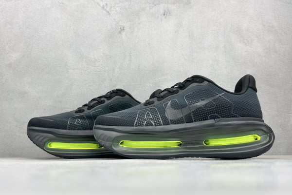 Nike Vomero Premium Black Volt