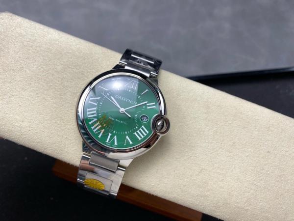 Cartier Men's Blue Balloon Collection Watch 40mm