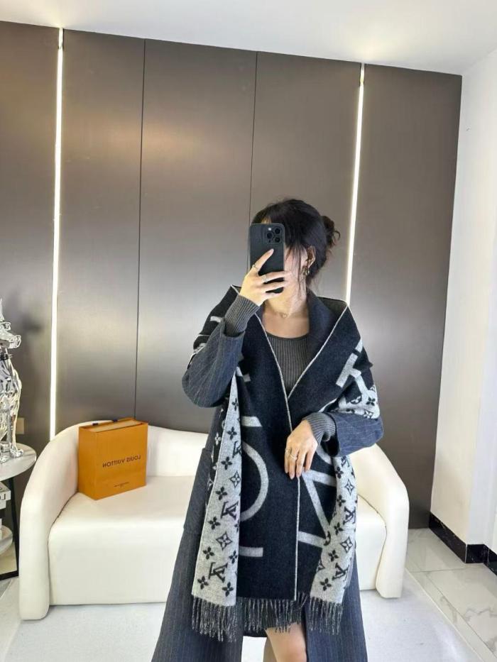 Louis Vuitton Monogram Split Scarf 200*45 cm