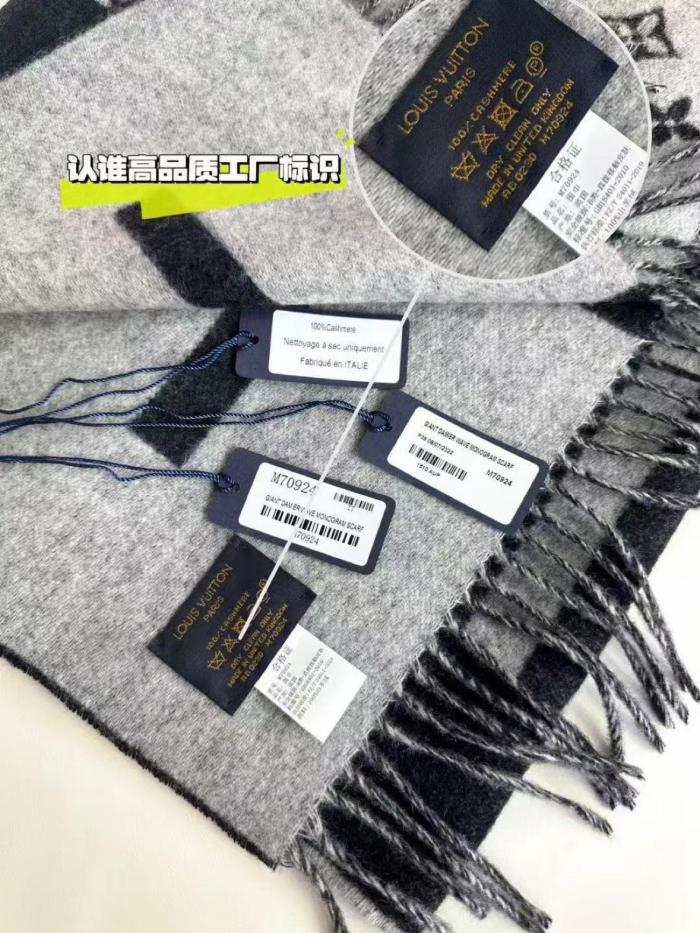 Louis Vuitton Monogram Split Scarf 200*45 cm