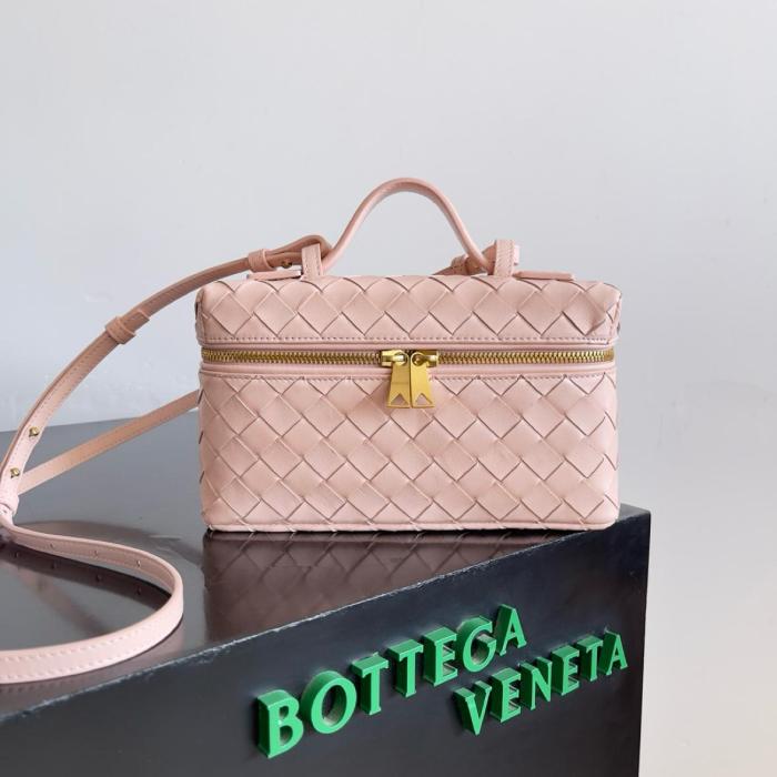 Bottega Veneta Bang Bang Zipped Vanity Case 789109V3IV16805 size 23*6*13 cm