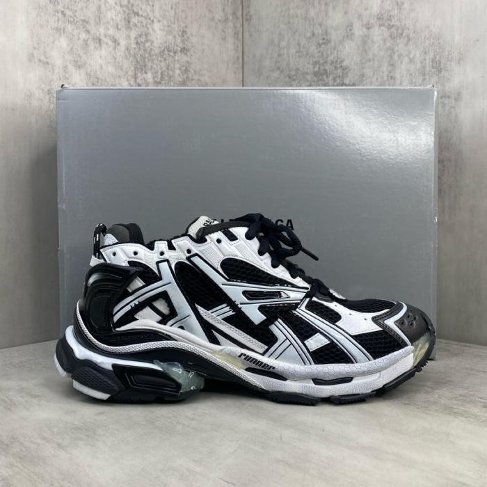 Balenciaga Runner White Black White