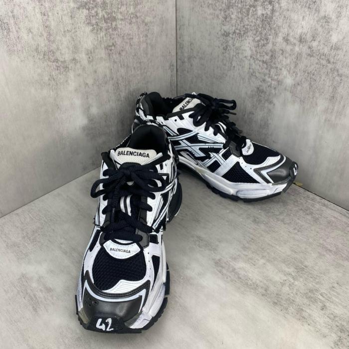 Balenciaga Runner White Black White
