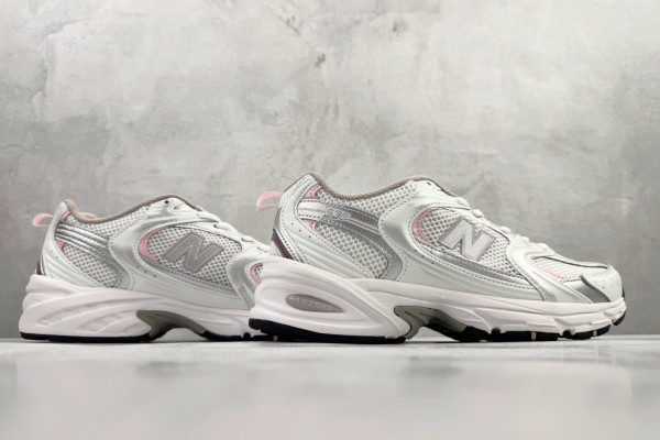 New Balance 530 Ice Wine