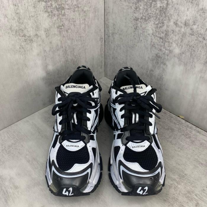 Balenciaga Runner White Black White