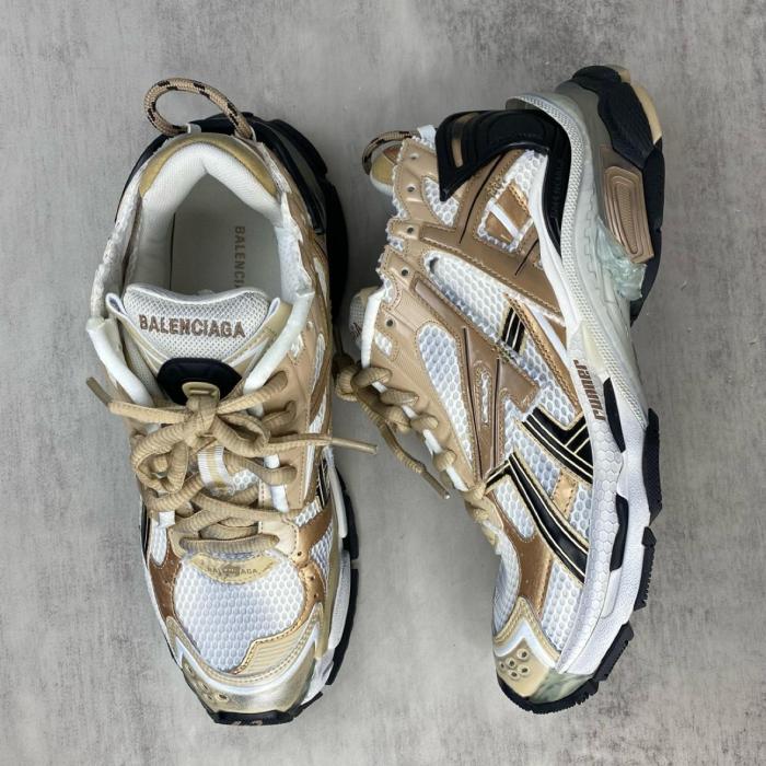 Balenciaga Runner Beige Black White