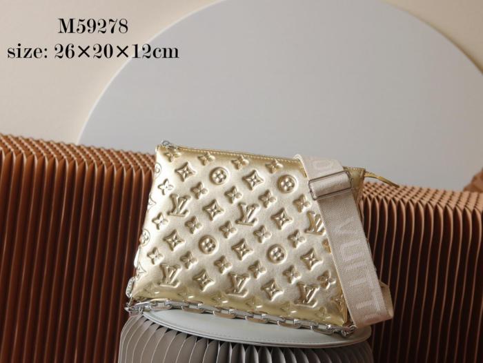 LOUIS VUITTON Coussin Shoulder Bags M59278 size 26*20*12 cm
